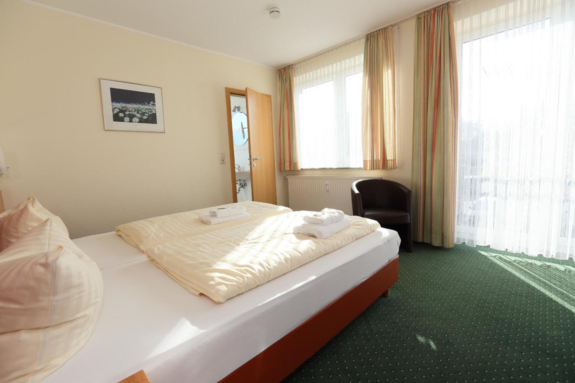 Hotel Am Holzhafen シュターデ エクステリア 写真